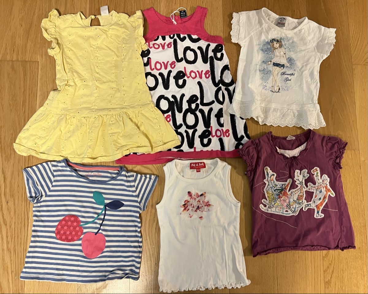 Lotti & Set di vestiti: Kleiderpaket Gr. 104 Mädchen Sommer – Usato da Zollikerberg venduto da Huglina