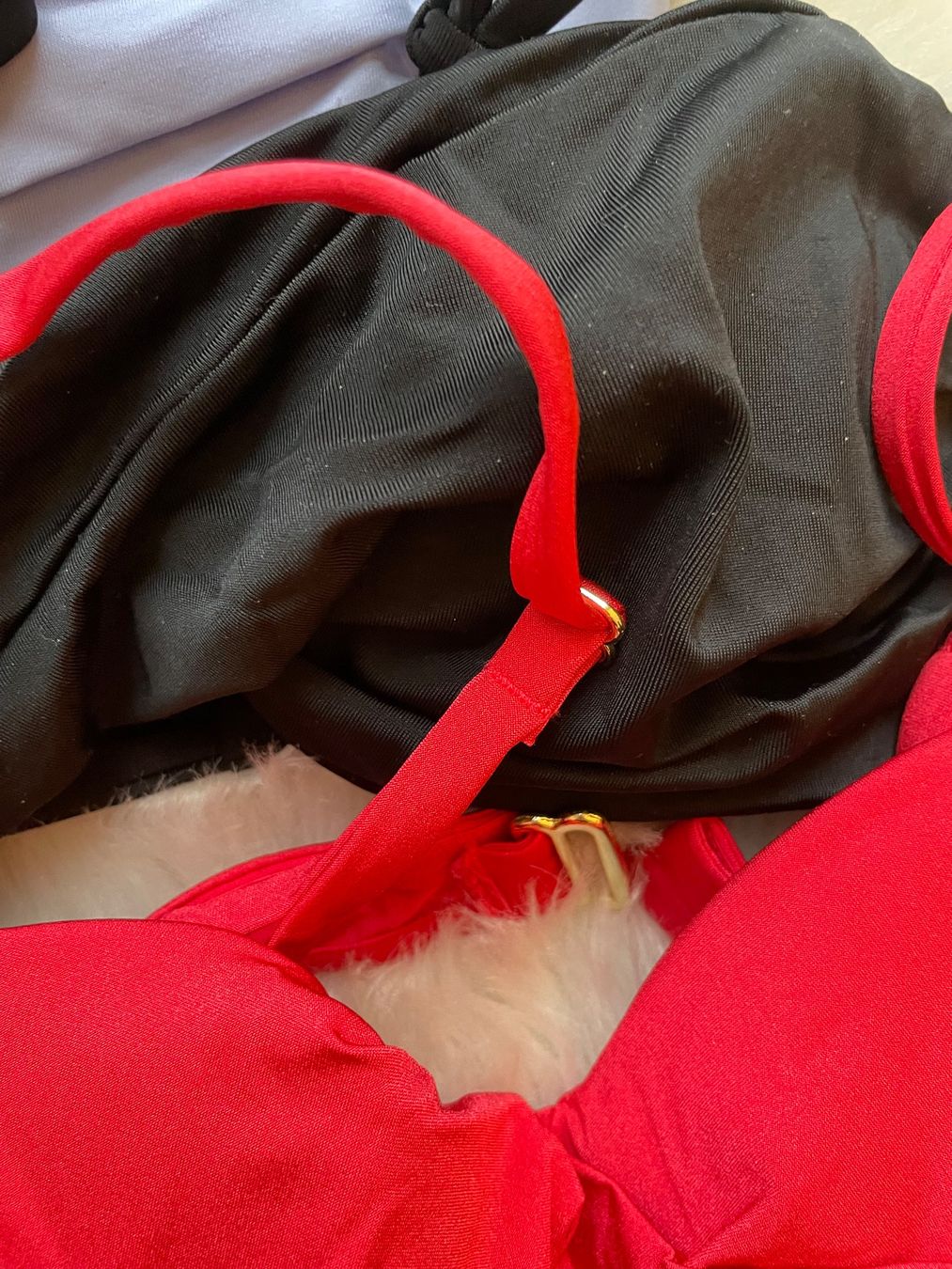 Costumi da bagno & Bikini: Sommer Bikini Set, drei Oberteile, versch. Farben – Nuovo (secondo la descrizione) da Dübendorf venduto da ja-m 2