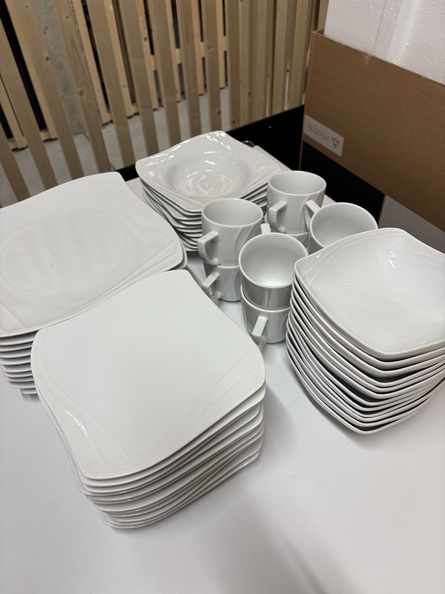 Migros Set di piatti: Cucina & Tavola Vanity – Usato da Gümligen venduto da Chants7 1