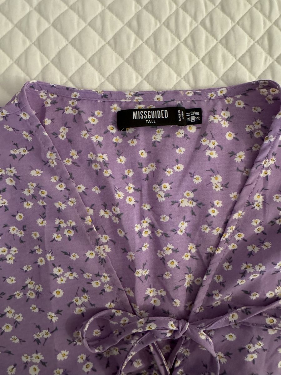 Blusen: ✨Missguided Bluse Lila – Gebraucht aus zürich von Bailey17 8