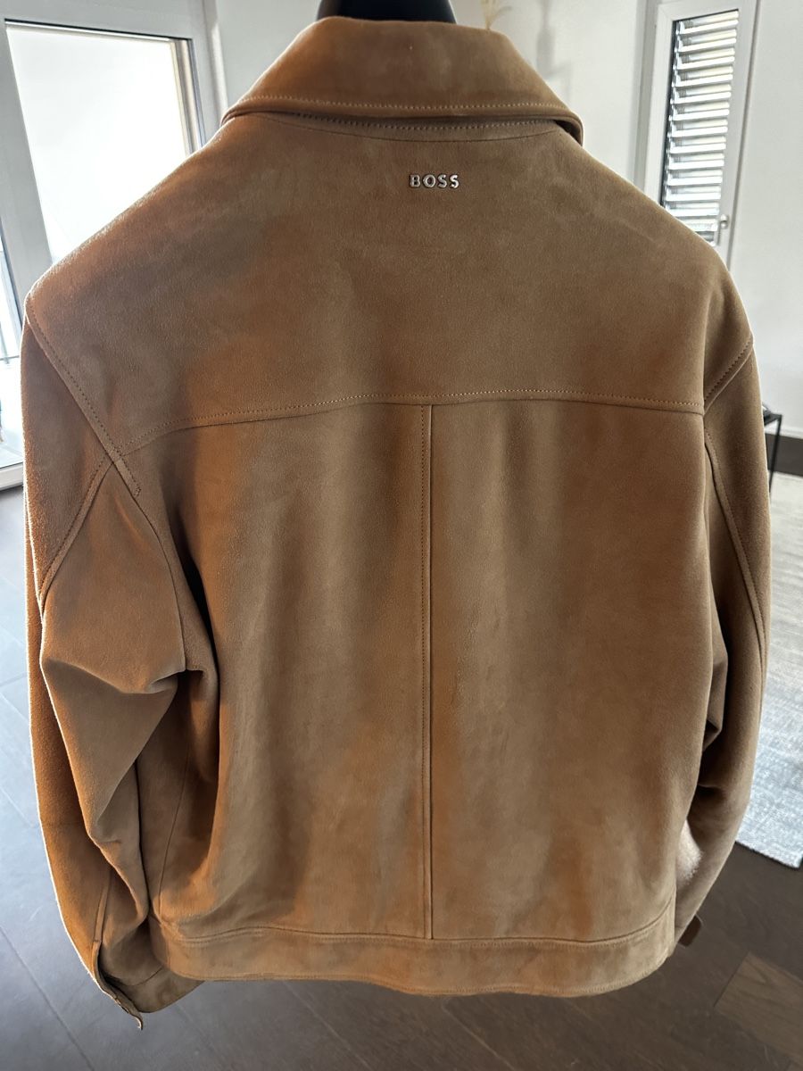 Hugo Boss Vestes: Herren Lederjacke BOSS beige Grösse 46 – D'occasion à Russikon par Ich_Schlumpf 1