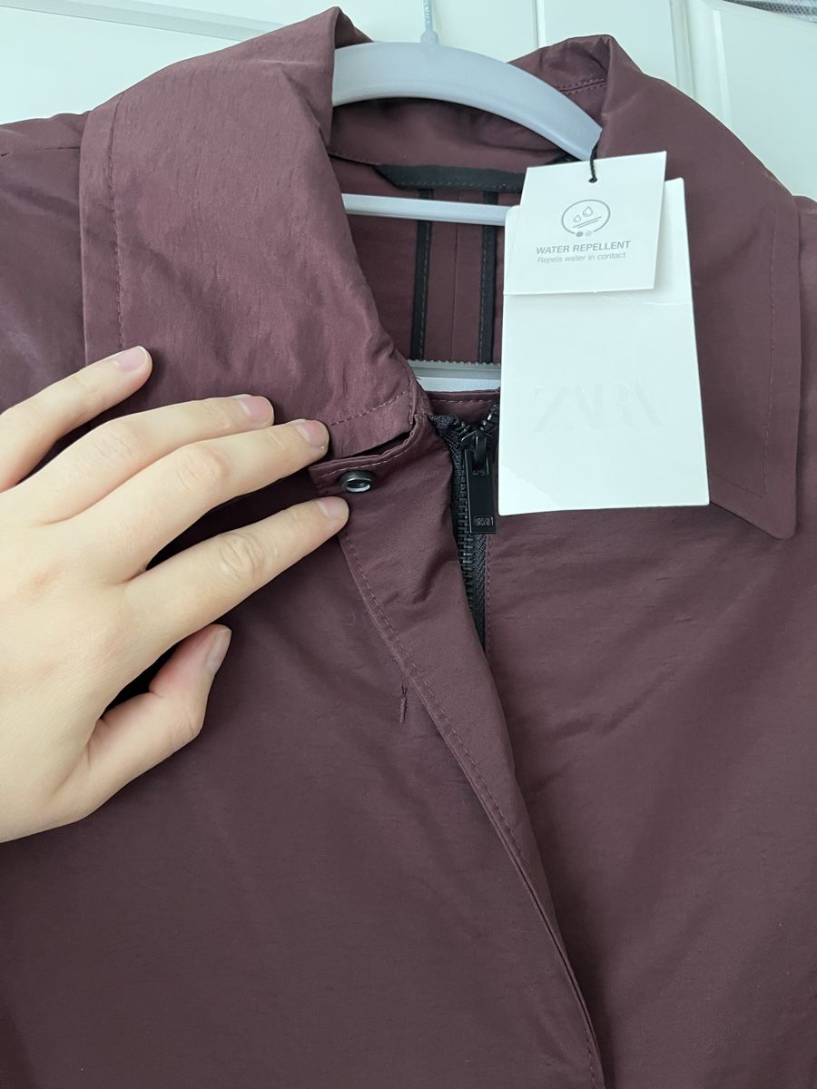Zara Mäntel: Wasserdichte Trenchcoat – Neu und originalverpackt aus Allschwil von eyl_bb8q 5