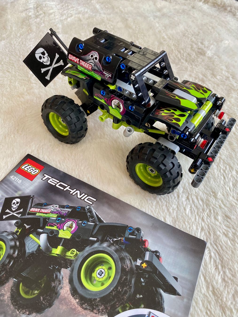 Lego Giocattoli: LEGO Technic 42118 nach Anleitung – Usato da Unterseen venduto da ice_wc8z 1