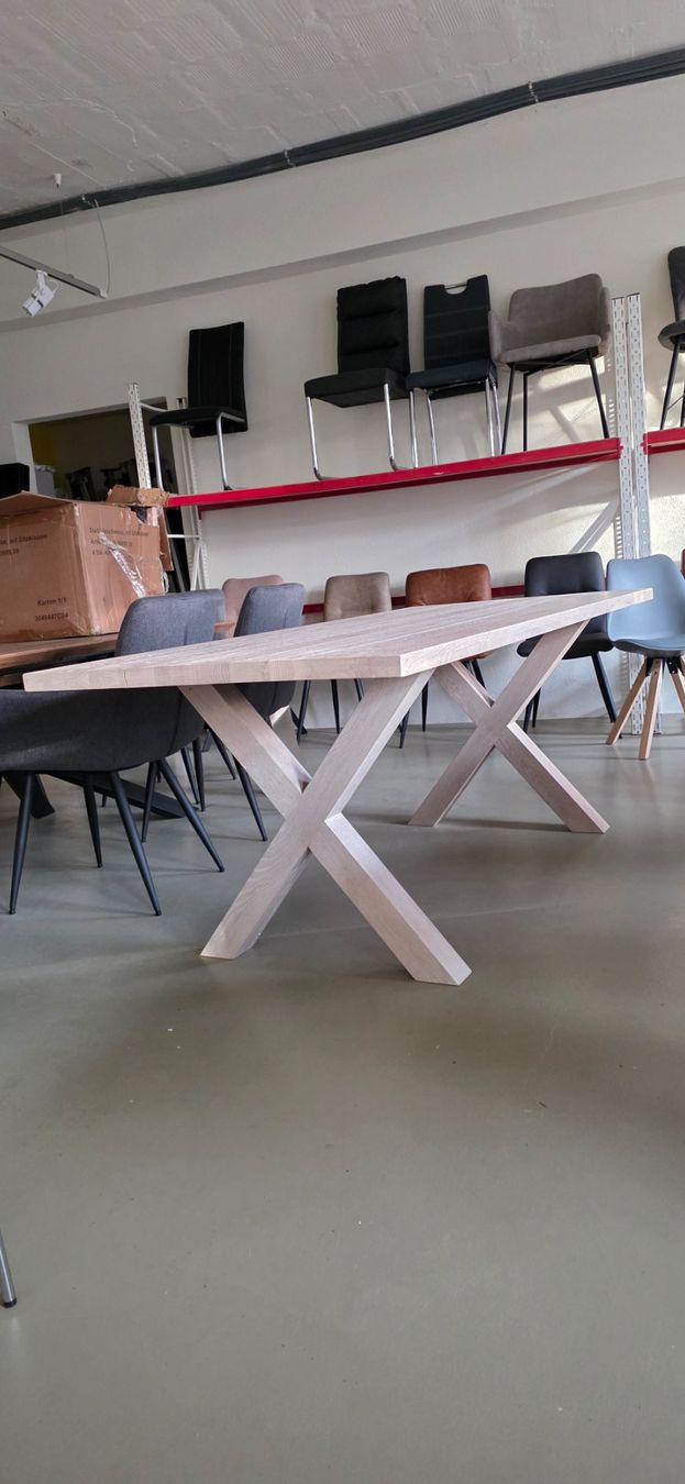 Tavoli: Tisch neu Eiche Massiv mit X oder U Holzbeine – Nuovo e nell'imballaggio originale da Lützelflüh-Goldb venduto da Rampenverkauf_72_ 4