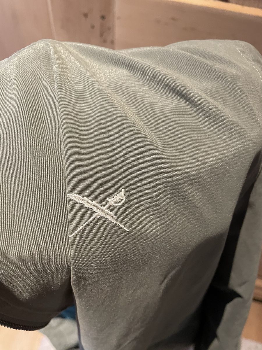 Vestes: Windjacke, Regenjacke Gr. M – D'occasion à Bischofszell par krass13 7