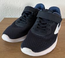 Turnschuhe Grösse 37