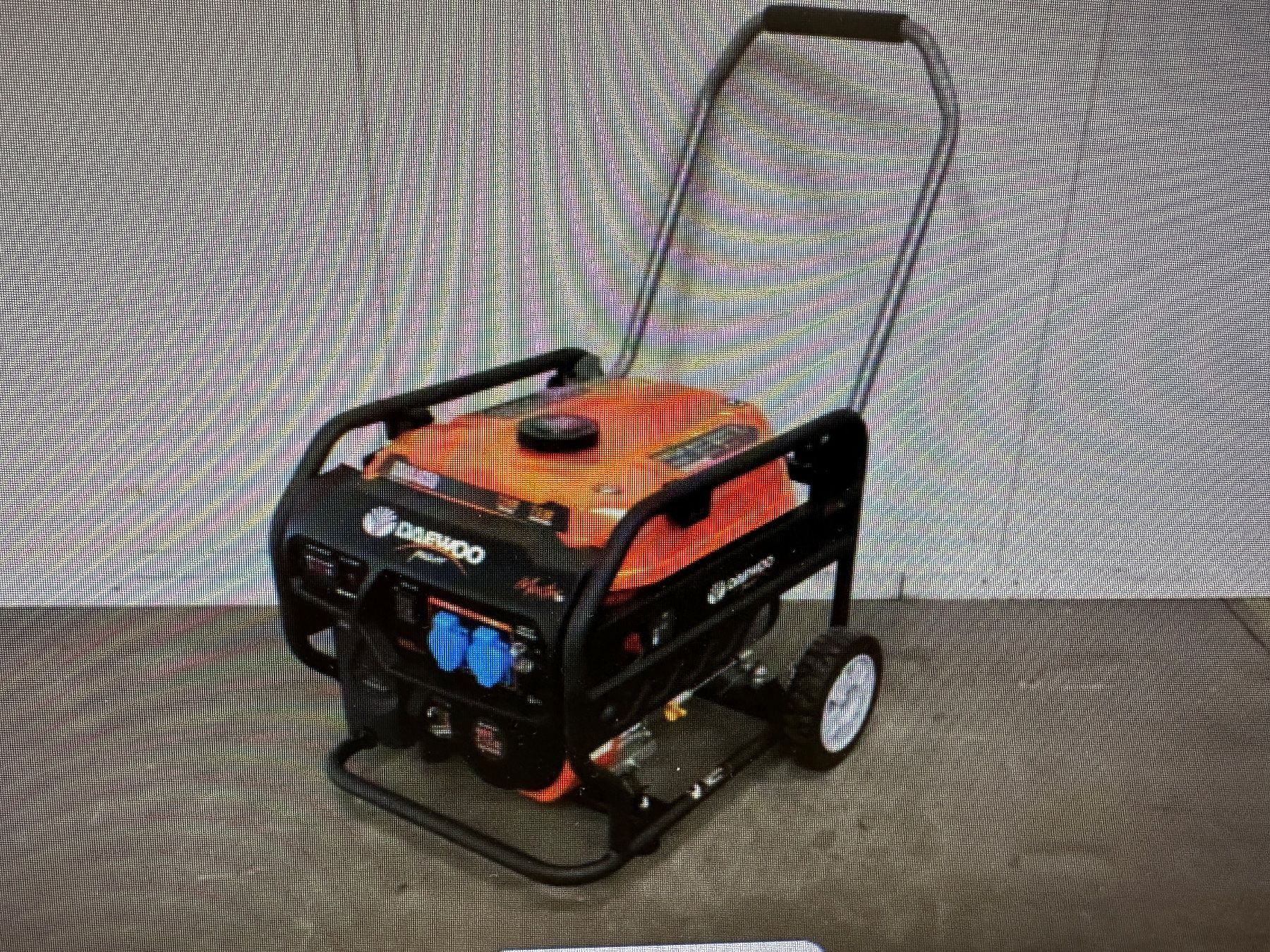 Daewoo Générateurs de courant: Stromgenerator Daewoo- GDAX4050 – Neuf avec emballage d'origine à Volketswil par 450231
