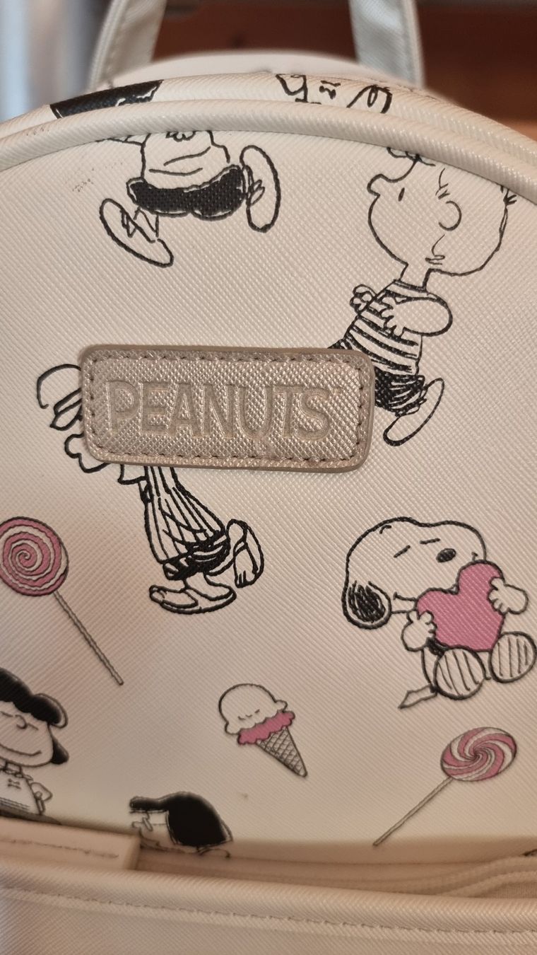 Kindertaschen: PEANUTS SNOOPY KINDERUCKSACK WEISS ! – Gebraucht aus Raron von Skyler68 1