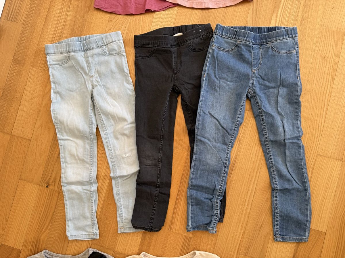 Lotti & Set di vestiti: Kleiderpaket Mädchen - Grösse 110 / 116 – Usato da Berneck venduto da caliimer0 2