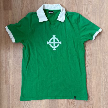 Retro Fussballtrikot von Nordirland (1970)
