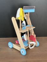 Reinigungswagen Holz mit Zubehör