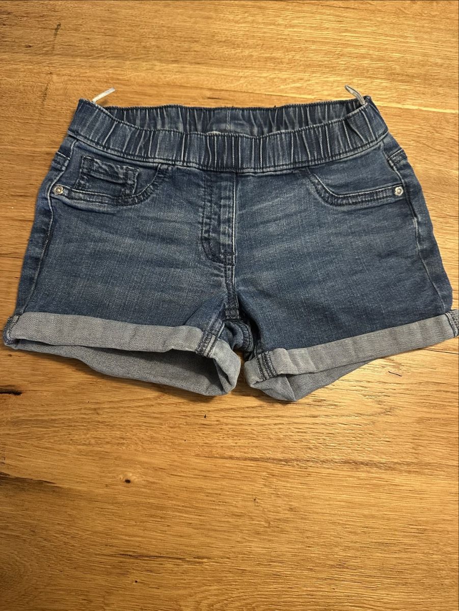 C&A Pantaloni: 128 kurze Hose – Usato da Wettingen venduto da Sternetaenzerin