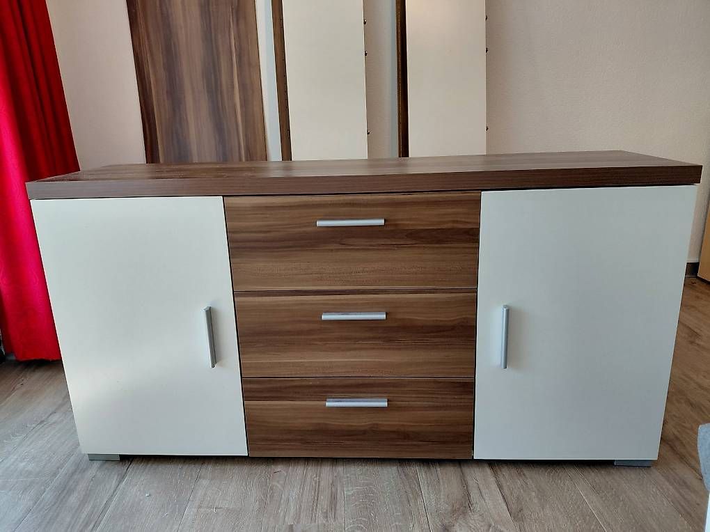 Conforama Armadi: Regal und 2 Schränke – Usato da Glattfelden venduto da daniel0303 3