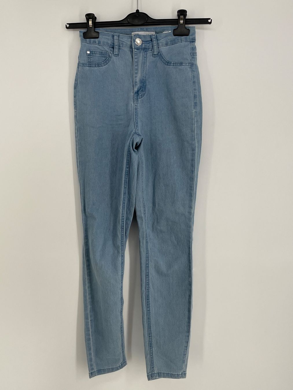Zebra Jeans: High Waist Jeans Gr. 34 Zebra – Usato da Auenstein venduto da moin.