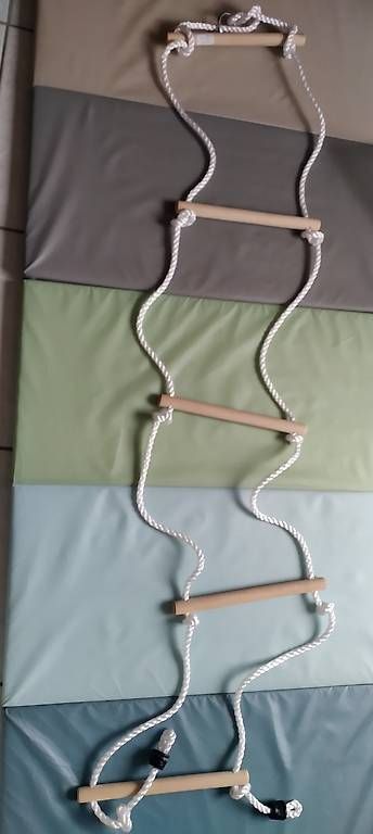 Echelles: Strickleiter – D'occasion à Boll par minta24