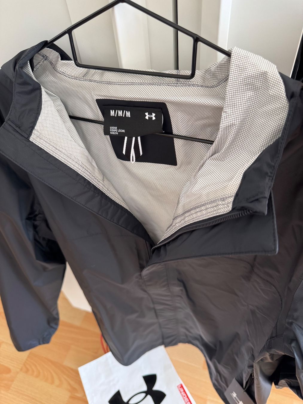 Under Armour Giacche: Regenjacke – Nuovo e nell'imballaggio originale da Oftringen venduto da bmw_b8bm 1