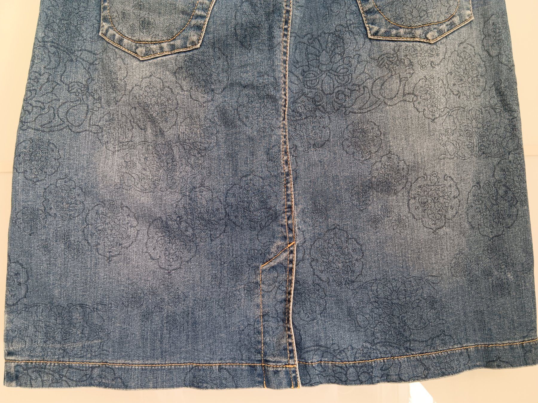 Gerry Weber Gonne: GERRY WEBER Jupe en jeans bleue taille 38 CH – Usato da Cossonay-Ville venduto da Les_1001_perles 5