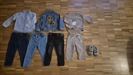 Kinderkleider Paket Gr. 86