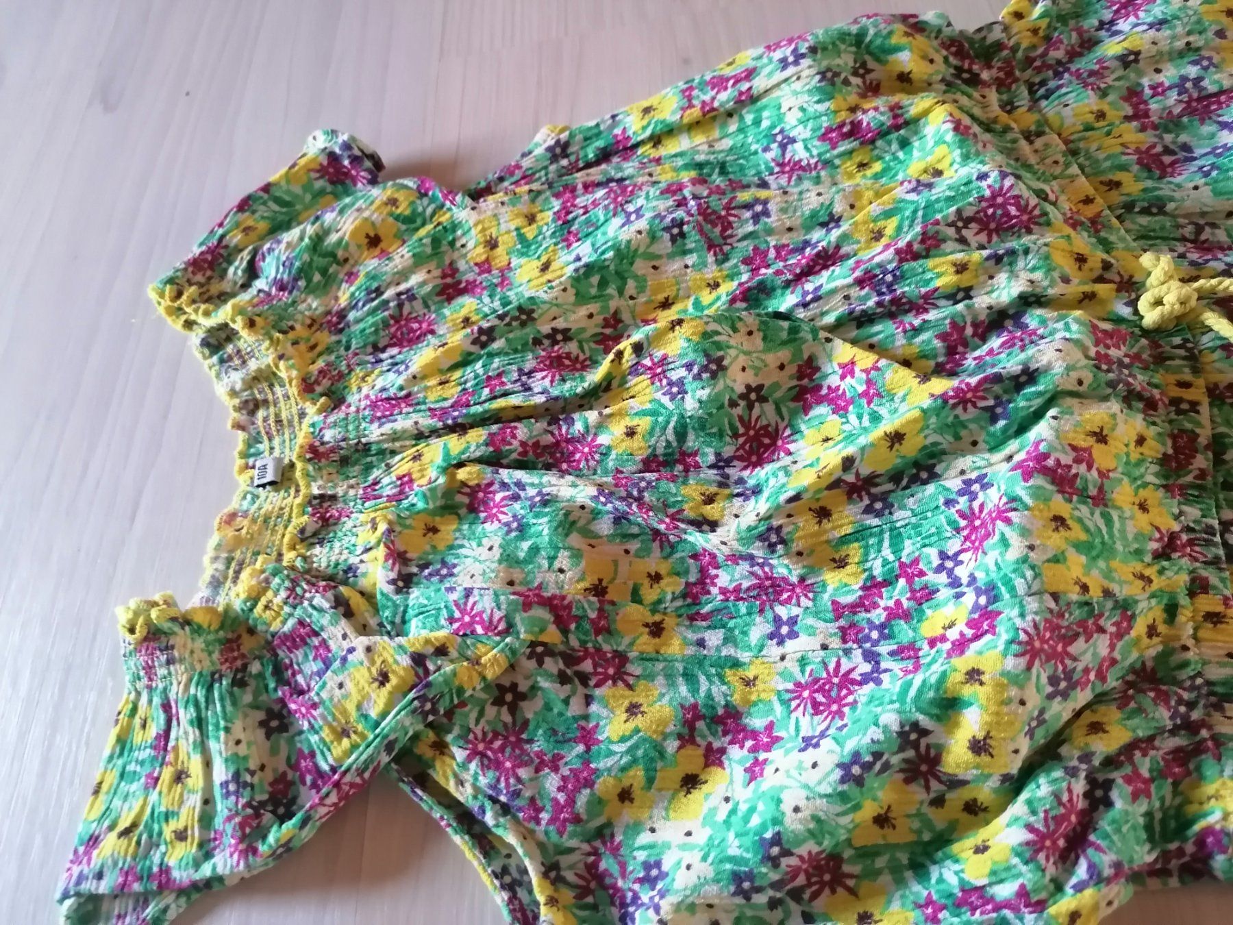 Tute: short combinaison, jumpsuit, ensemble, short,combinaison – Usato da Montcherand venduto da petiteoune75 1