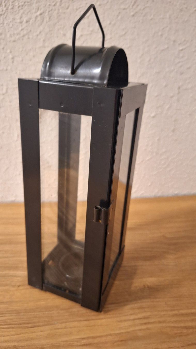 Lanterne: schmale schwarze Laterne . – Usato da Arlesheim venduto da shopradl 1