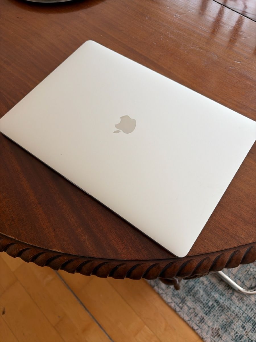 Apple Portables: Macbook pro, intel i7, 15-inch 2016 – D'occasion à Luzern par digt0147 2