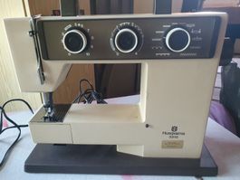 Husqvarna 3310 Nähmaschine - frisch revidiert