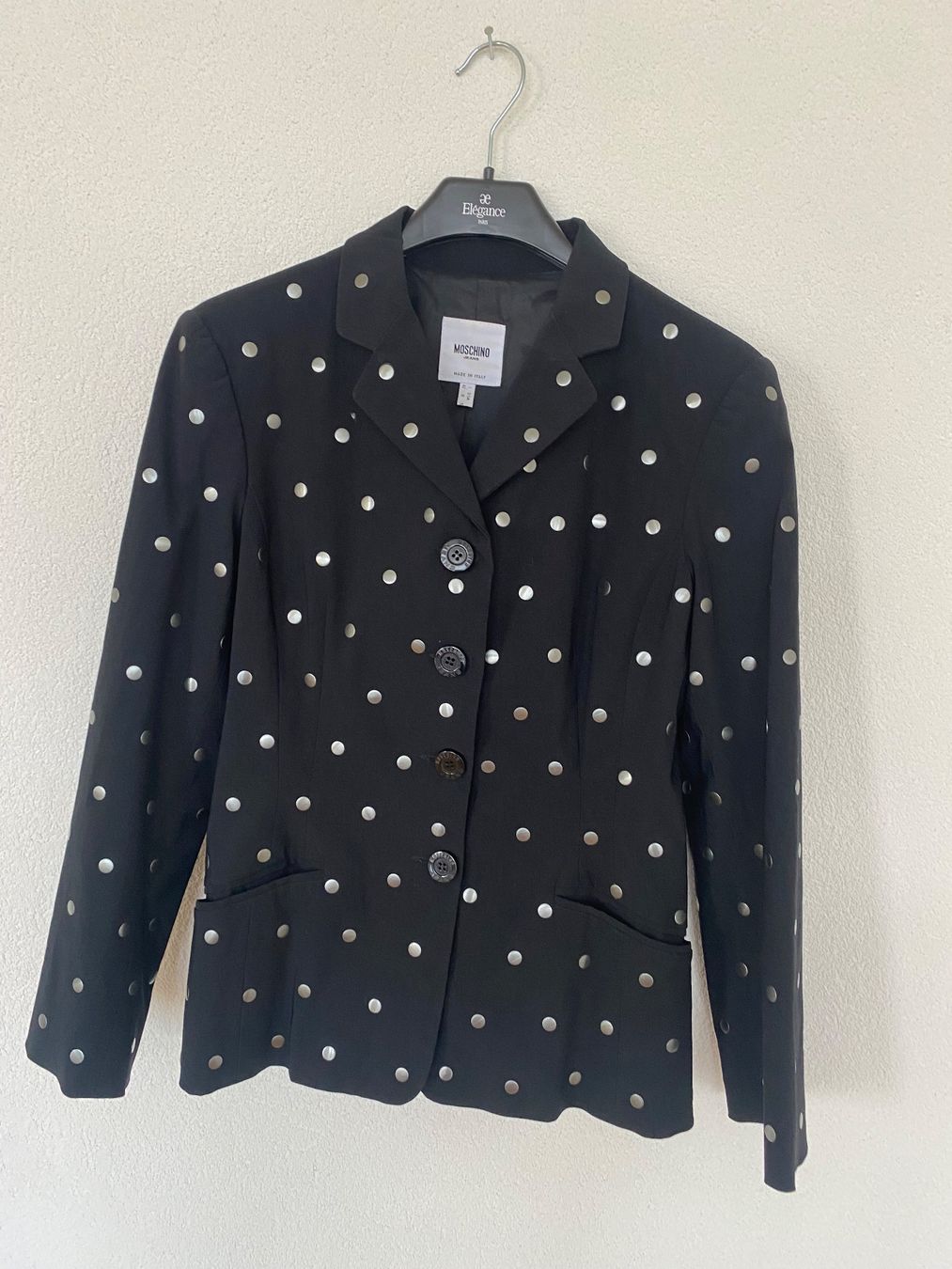 Moschino Vestes: CHIC UND ELEGANT MOSCHINO BLAZER – Neuf (Voir description) à Zürich par Fashionparade 2