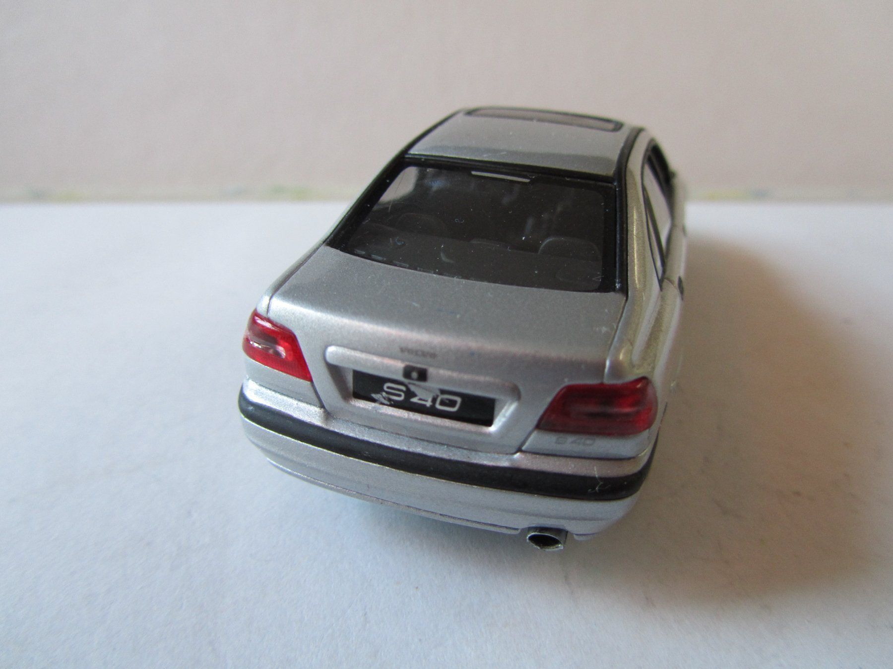 Minichamps Modellini d'auto: Volvo S40 von Minichamps – Usato da Weiningen ZH venduto da dietsch57 3