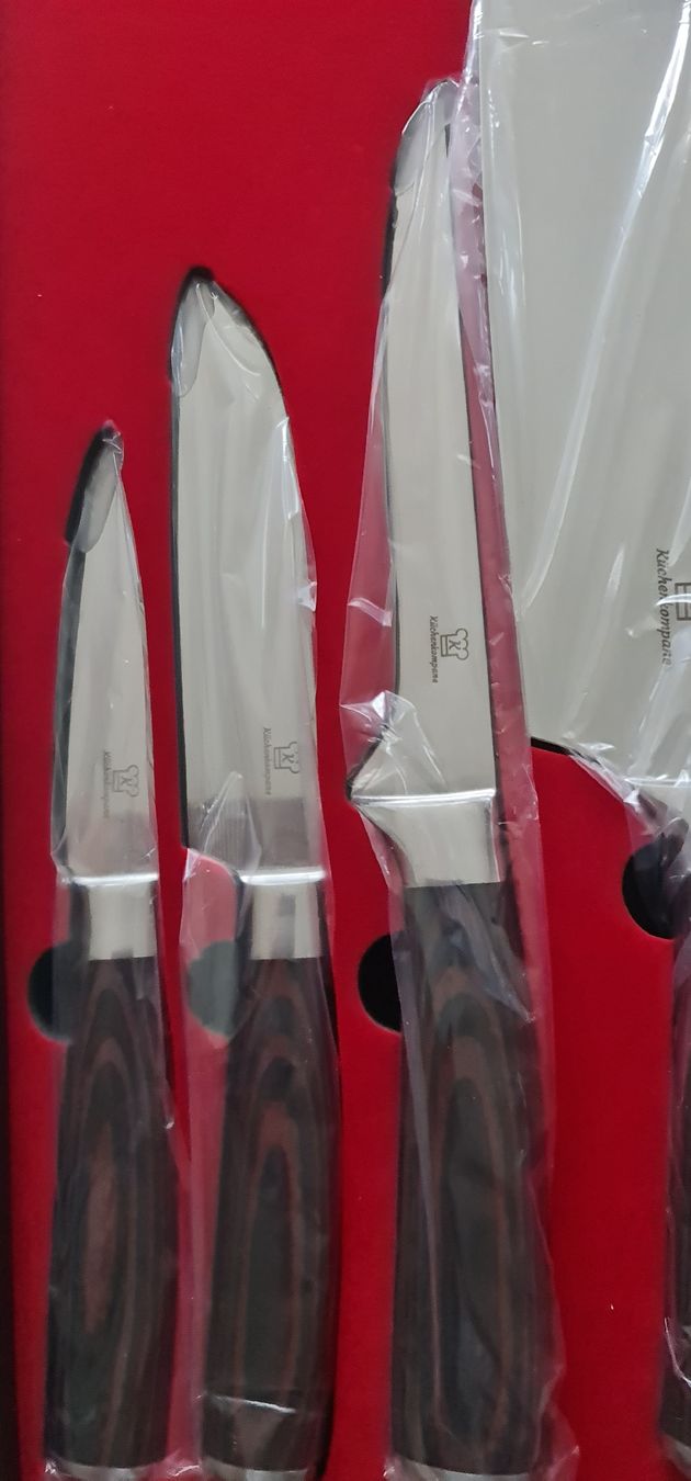Coltelli da cucina: Küchenkompane Messerset, 8-teilig, Ne, Holzgriff – Nuovo e nell'imballaggio originale da Ostermundigen venduto da zyswal 2