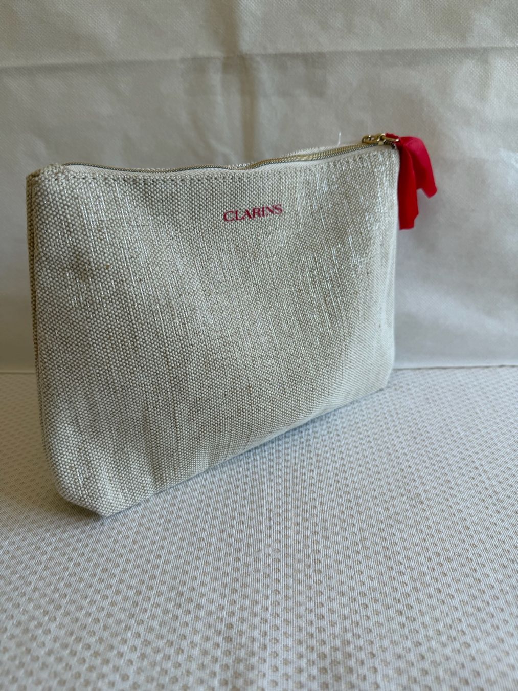 Clarins Custodie per cosmetici: Clarins - trousse à maquillage – Usato da Sion venduto da accroshoes 3