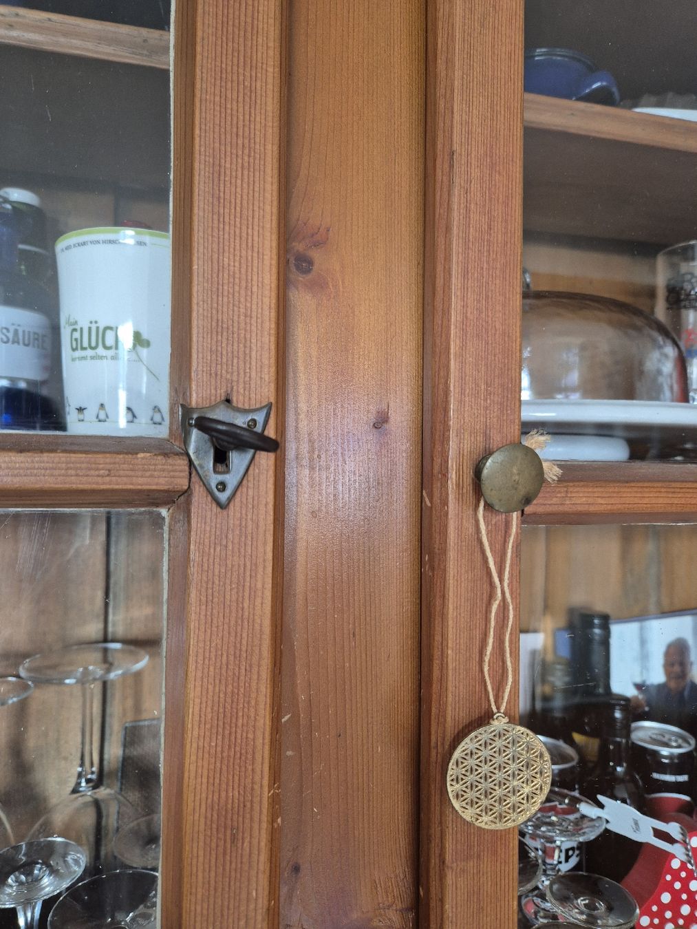 Credenze: antiker Buffetschrank – Usato da Herzogenbuchsee venduto da herzchae 3
