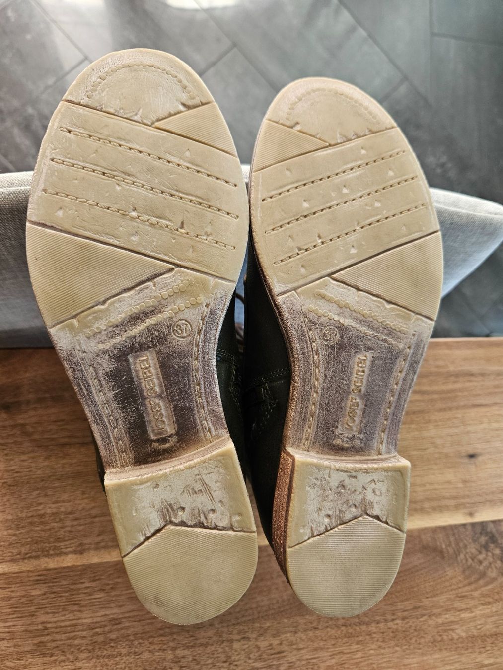 Chaussures femmes: Stiefeletten – D'occasion à Niederbipp par Sira2003 3
