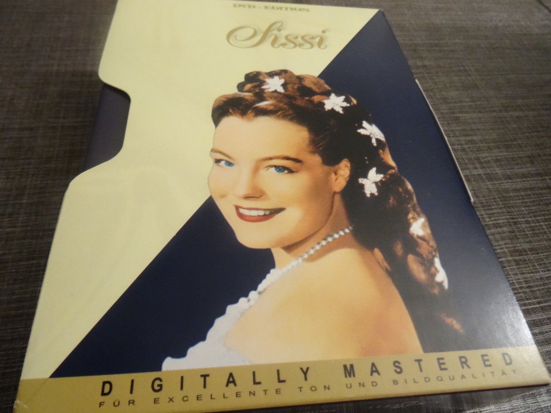 Tutti i DVDs: Sissi - DVD-Edition - Digitally Mastered – Usato da Olten venduto da Disc-Verkauf 1