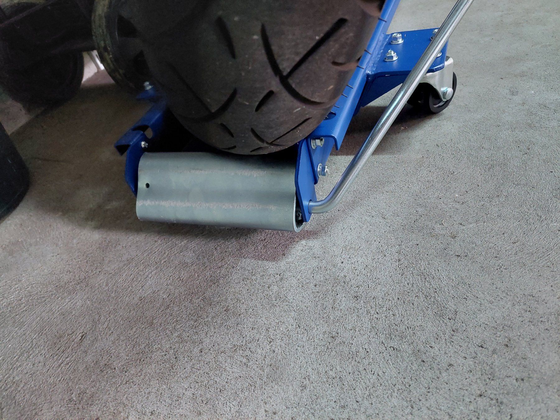 Stander: Motorrad Rangierhilfe blau 500kg – Usato da Russikon venduto da mar_f82k 2