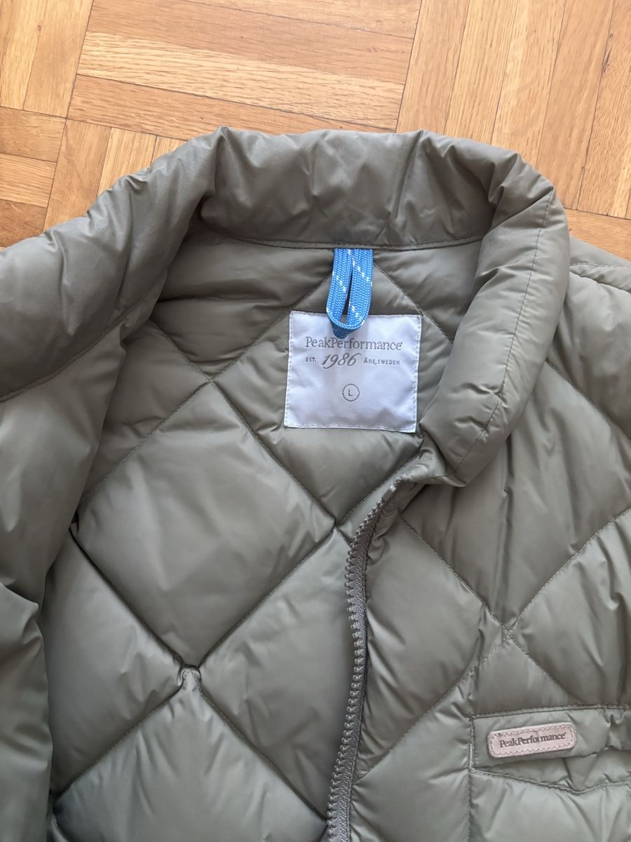 Peak Performance Vestes: Peak Performance Jacket size L – Neuf (Voir description) à st prex par magdalenaonline 1