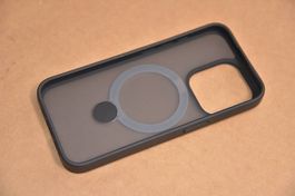 iPhone 15 Pro Case Torras UPRO Ostand Matte