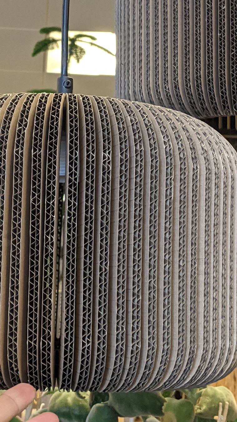 Lampadari & plafoniere: Dekorative Hängelampe (2 von 2) – Nuovo (secondo la descrizione) da Rüti ZH venduto da kunstreich_8630 1