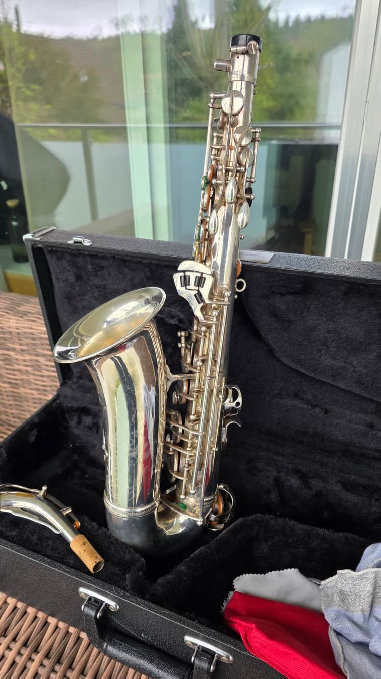 Strumenti musicali: Alto Saxophon - Stencil – Usato da Hausen AG venduto da Izebreaker 1