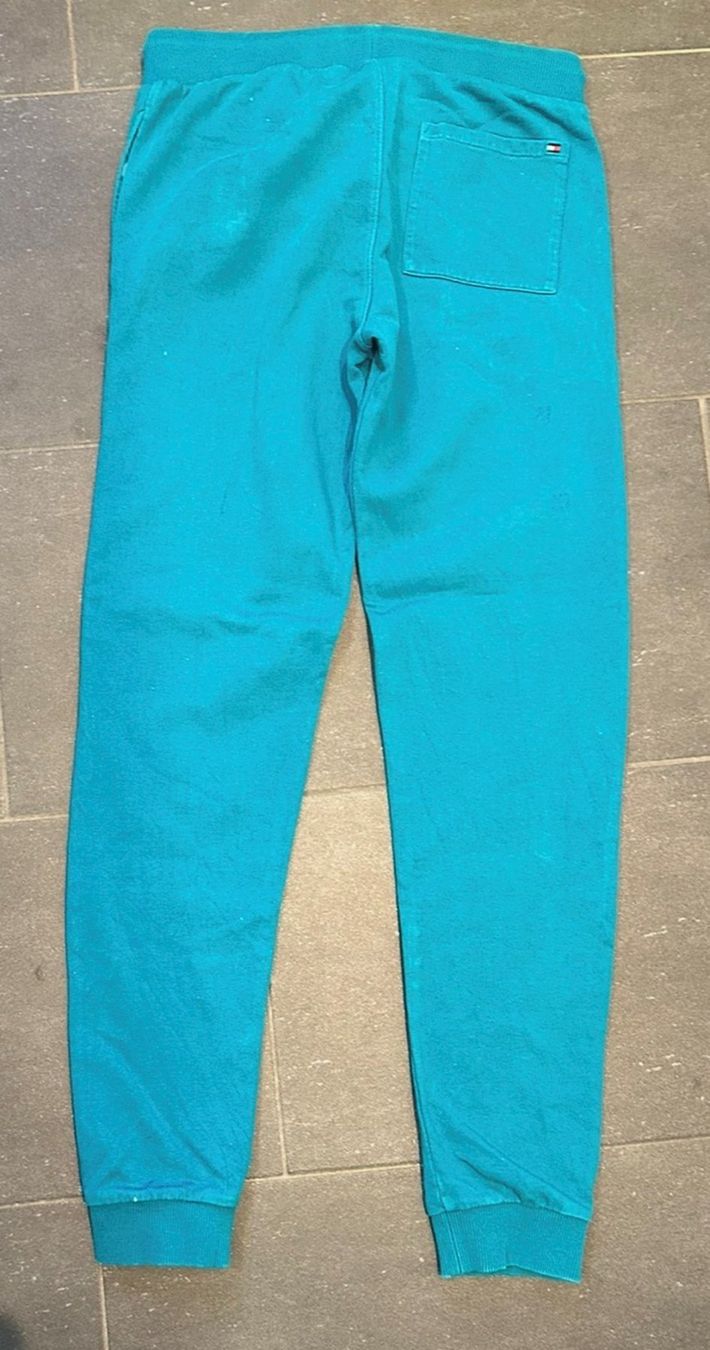 Tommy Hilfiger Pantaloni: Jogginghose Tommy Hilfiger 176cm – Usato da Regensdorf venduto da 2jonsson 1