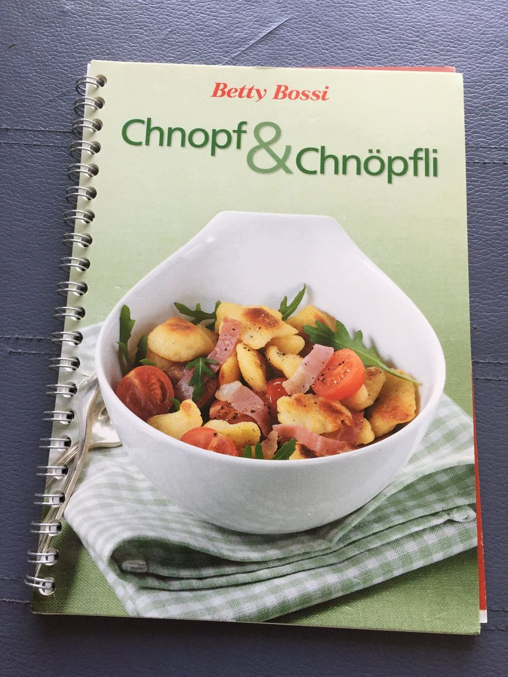 Livres: Chnopf & Chnöpfli Betty Bossi – D'occasion à Winterthur par delfin1314