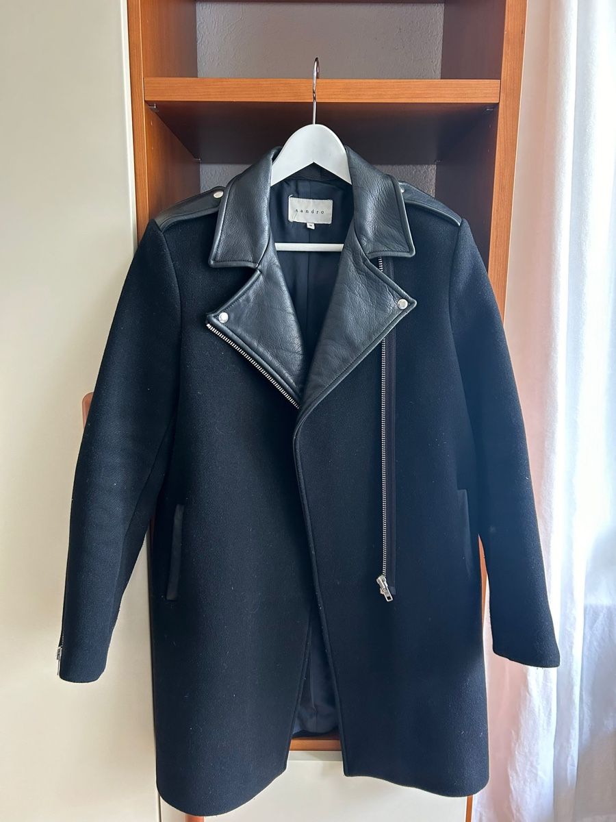 Sandro Mäntel: Black Coat Sandro Paris – Gebraucht aus Sonvico von gborella