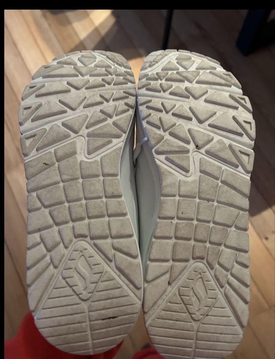 Skechers Scarpe da donna: Skechers Gr. 39, neuwertig – Nuovo (secondo la descrizione) da Aarwangen venduto da Scherbenhaufen 4