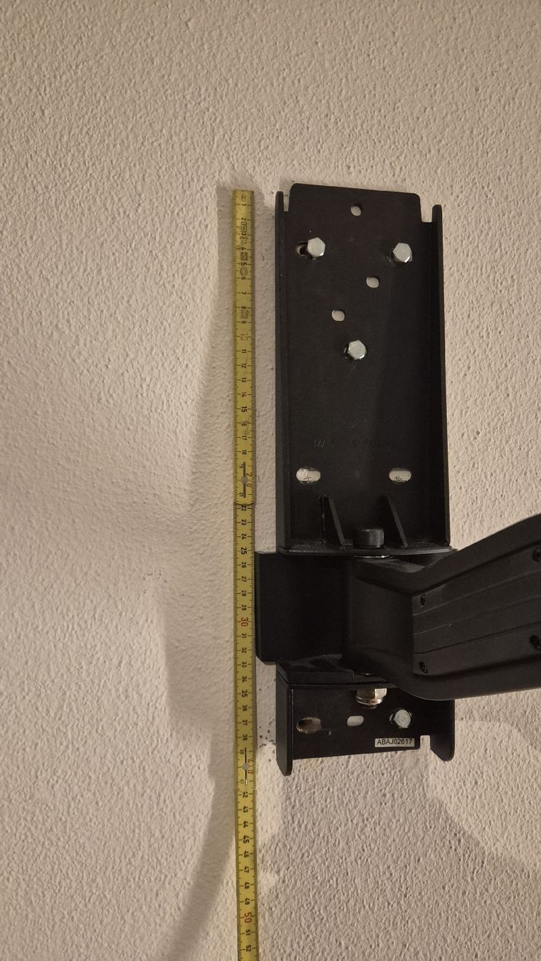 Wandhalterungen: TV-Halterung massiv – Gebraucht aus Buchs AG von EasyPeasy 1