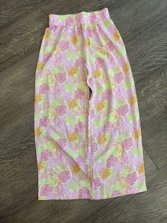 schöne leichte Sommerhose Gr. 146/152, Neu