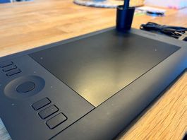 Tablette graphique Wacom Intuos Pro Small (PTH-451)