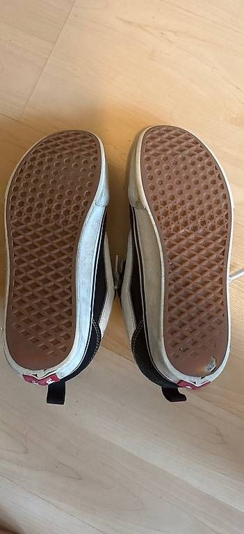 Scarpe per ragazzi: Vans num 39 Uk 6 – Usato da Adliswil venduto da DutyOfficer 3