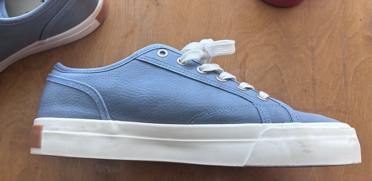 Chaussures hommes: Hellblaue Sneakers – D'occasion à Baden par Goldbaum 4
