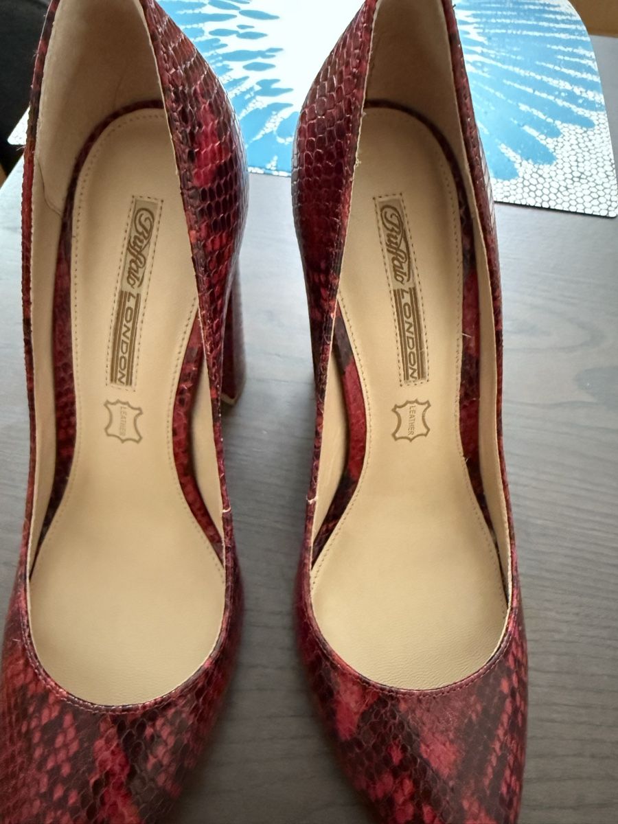 Buffalo Scarpe da donna: Escarpins Buffalo – Nuovo e nell'imballaggio originale da Le Locle venduto da tchanatakoua 6