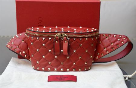 Tasche / Sac Valentino Rockstud Banane