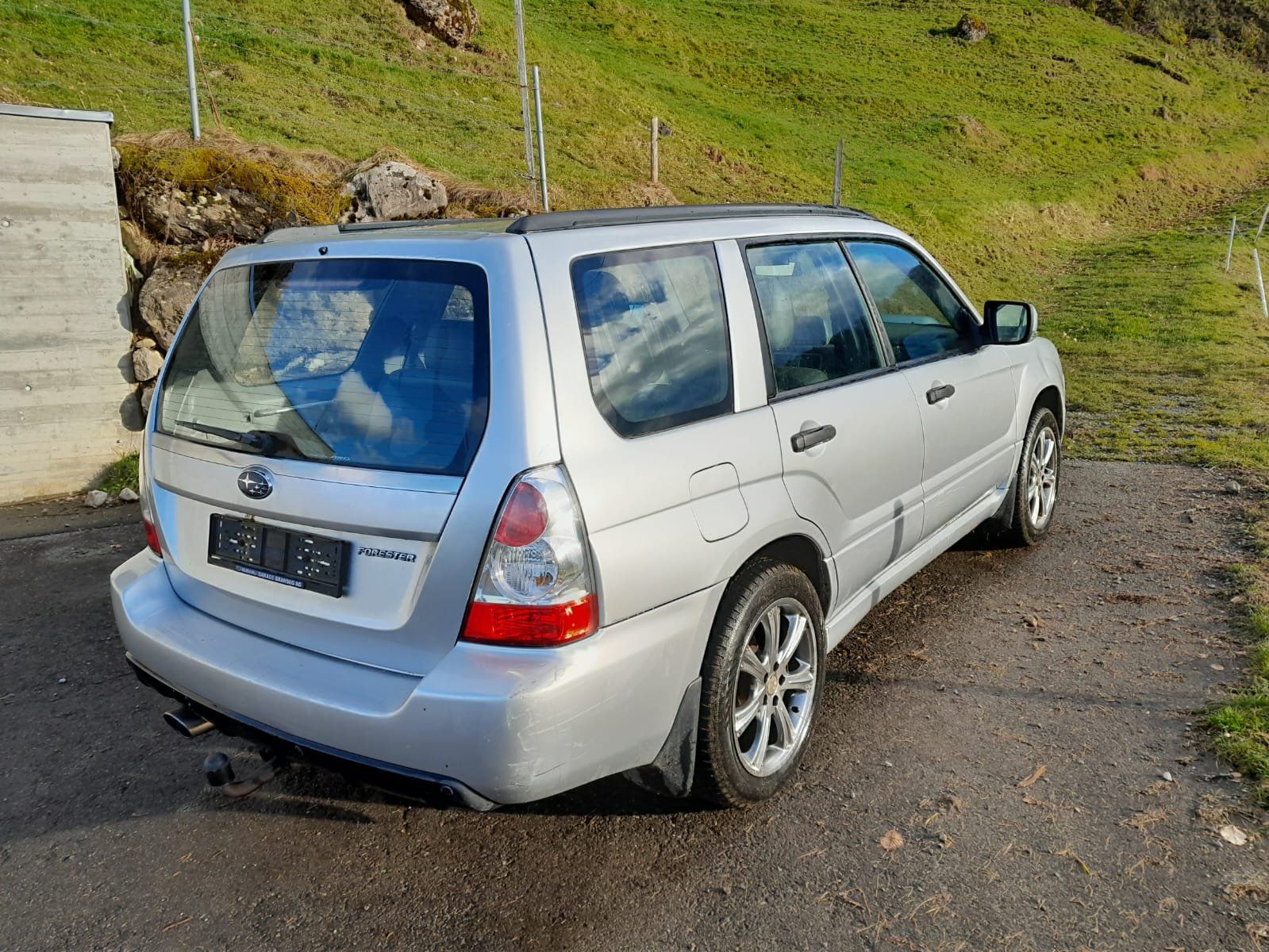Subaru Autos: Subaru Forester Turbo 2.5 – Gebraucht aus Siebnen von  2
